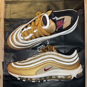 Great Condition Nike Air Max 97 Metallic Gold & Varsity Red! 🏆😎🚨